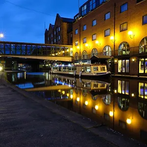 Mill & Chester