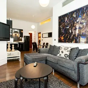 Apartment 2 Bed Flat Near Town Centre, Bournemouth