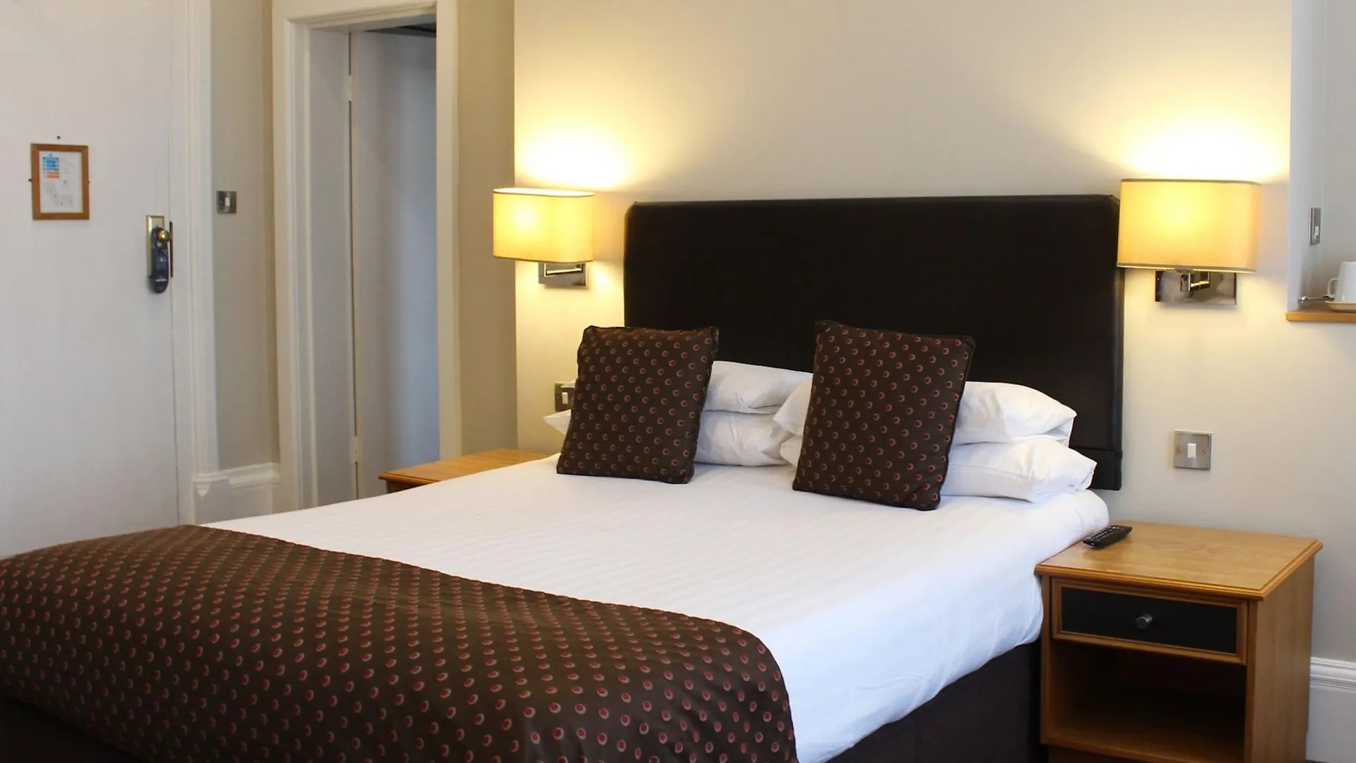 Chine Hotel Борнмут 3*,